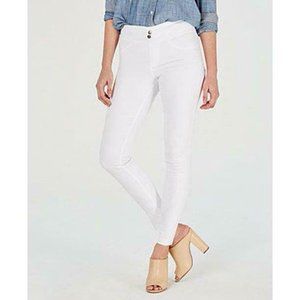 Classic Smooth Denim Capri white PLUS SIZE: XXL